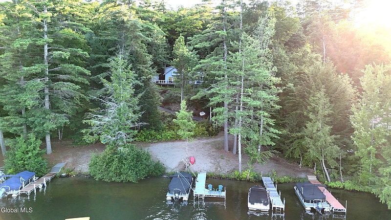 5th image of 84 Marina Road