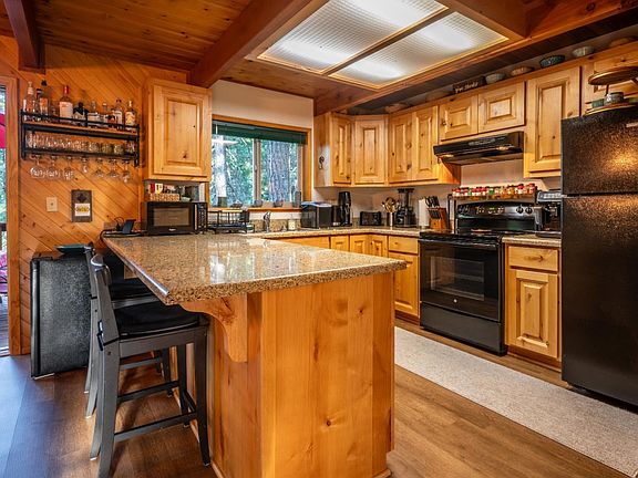4th image of 2707 Navajo Dr