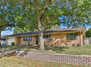 1070 N Maple St, Muenster, TX 76252