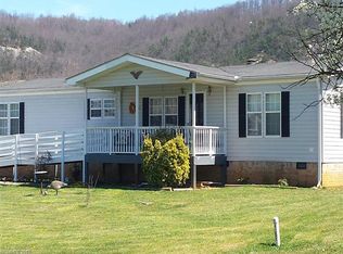 11 Sweet Briar Path Way, Hendersonville, NC 28792