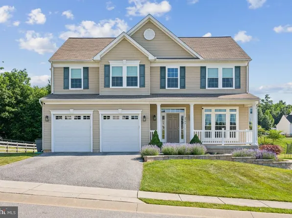 2304 Nevada Dr, Manchester, MD 21102