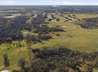 39 S 305th East Ave, Coweta, OK 74429