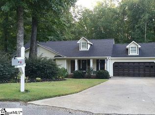 332 Courson Ct, Boiling Springs, SC 29316