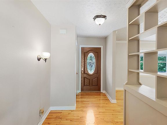 2nd image of 210 Sampson Ave