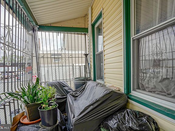 3rd image of 126 N 23rd St