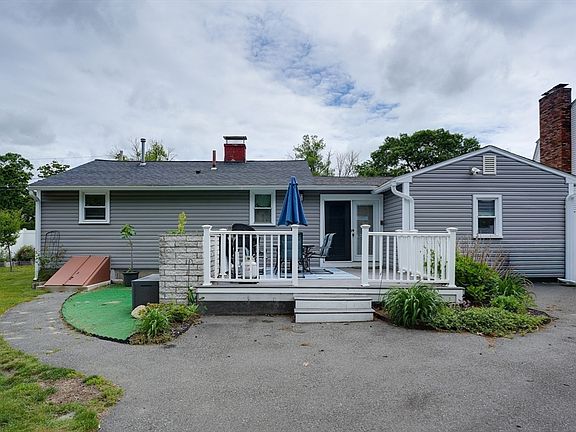 3rd image of 55 Rumford St