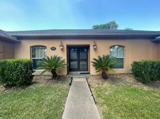 5970 Pinkstaff Ln, Beaumont, TX 77706