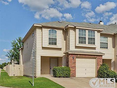 1st image of 3978 Fernando Dr