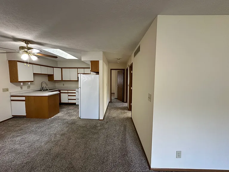3121 Wildbriar Ln #3121 — Photo 8