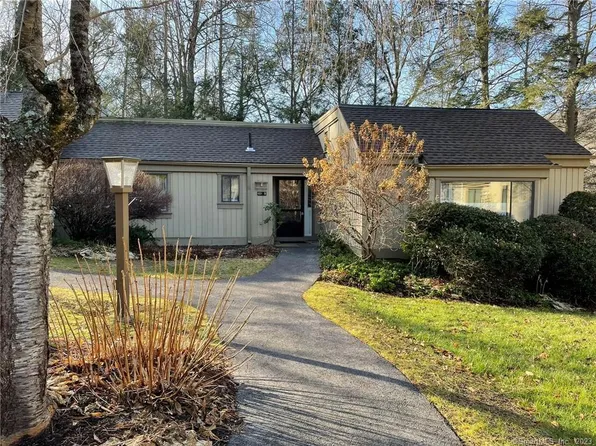 601 Heritage Village #B, Southbury, CT 06488