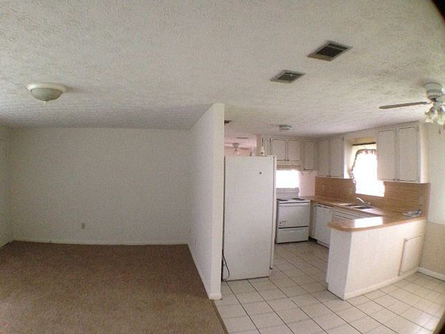 2nd image of 8770 Pinon Dr