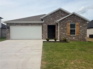 2310 Max Ave, Bentonville, AR 72713