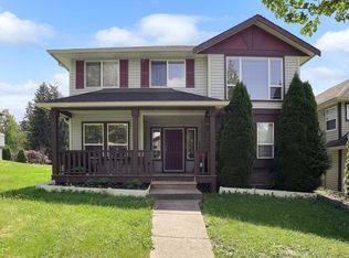 23788 Kanaka Way, Maple Ridge, BC V2W 1E5