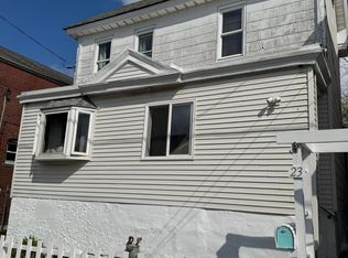 23 W Clay Ave, Hazleton, PA 18202