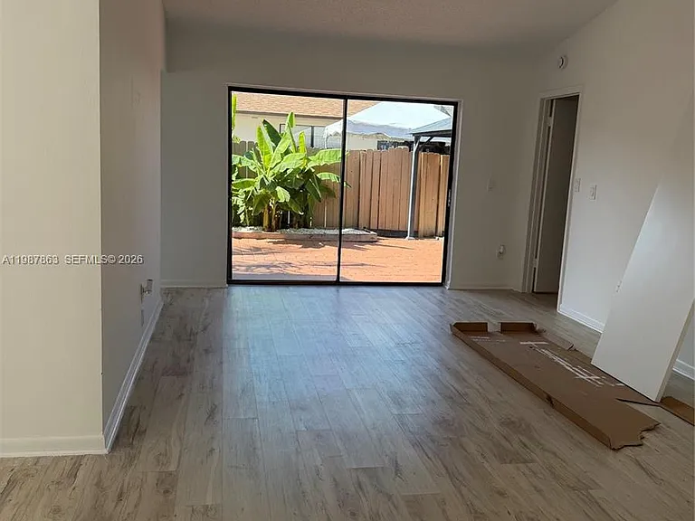 1419 Yellowthroat St — Photo 31