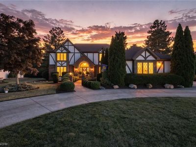 14812 Lancelot Ln W, North Royalton, OH, 44133