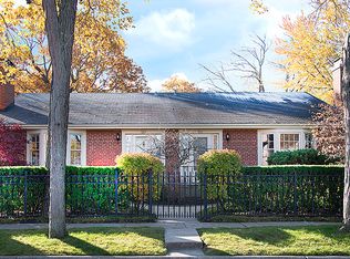 929 Westerfield Dr, Wilmette, IL