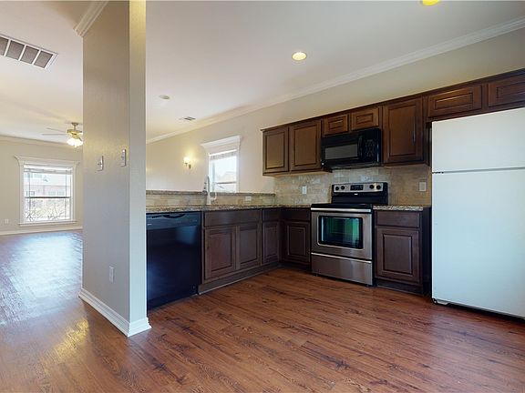 5th image of 6904 Appomattox Dr