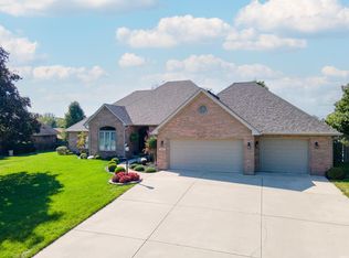 863 Westgate Dr, Anderson, IN 46012
