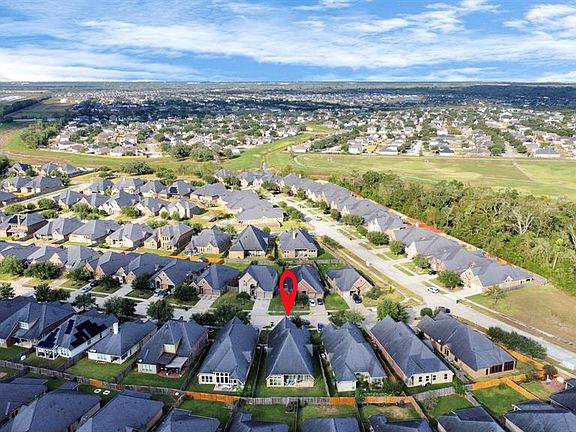 4th image of 2615 Rosepoint Court