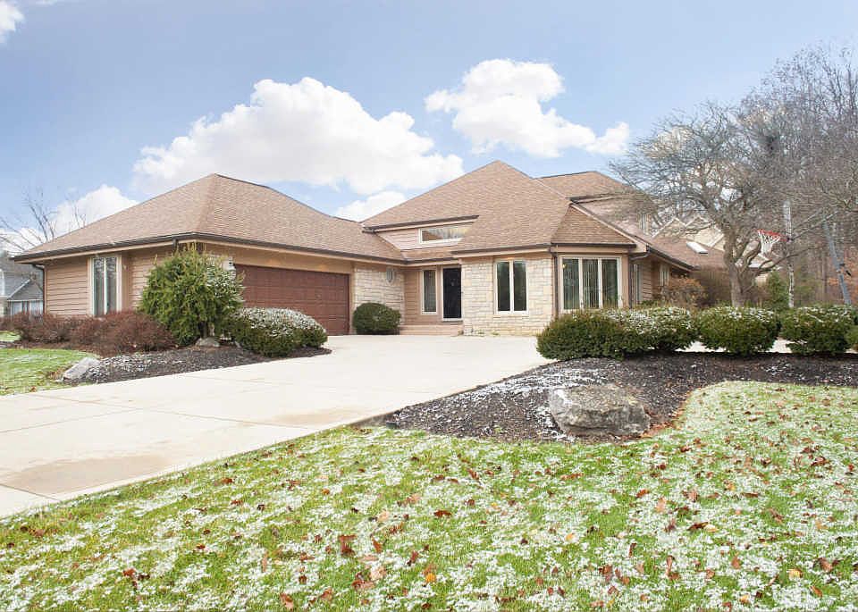 1st image of 3151 Shoreline Dr