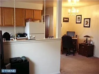 11 Huron Ave — Photo 5