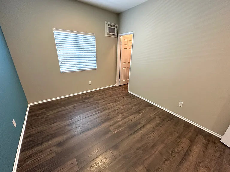 4862 Graphite Creek Rd — Photo 18