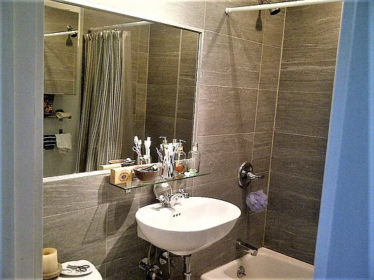 Rented by Brooklyn Group | media 27