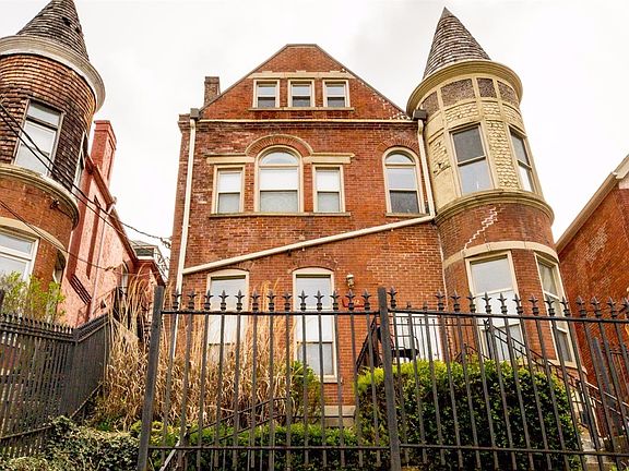 2nd image of 2112 Fulton Ave APT 4