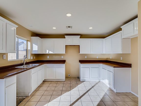 4th image of 11615 W Hackbarth Dr