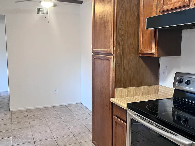 623 W Guadalupe Rd #169 — Photo 17