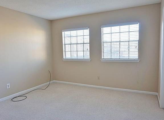 5th image of 1600 Marseille Dr APT 16