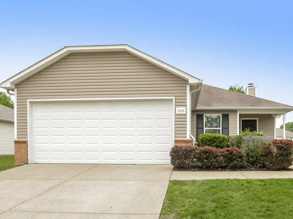 1525 Danville Cir, Thompsons Station, TN 37179