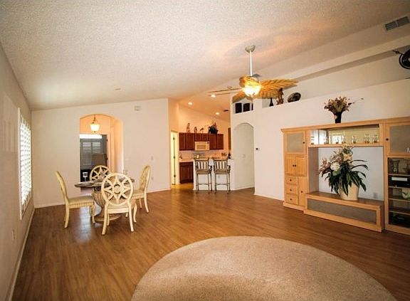 3rd image of 2906 Plantain Dr