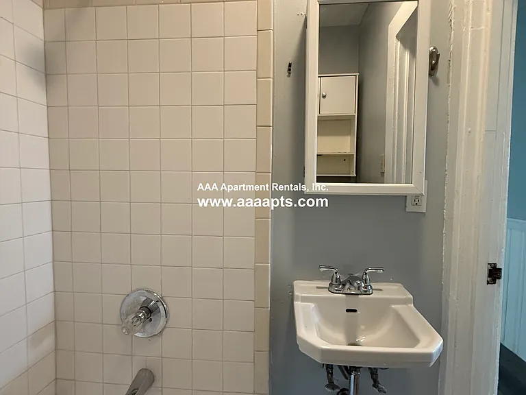 8 Hall Ave #1 — Photo 4