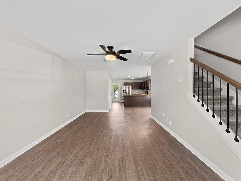 119 Davis Ridge Ln — Photo 7