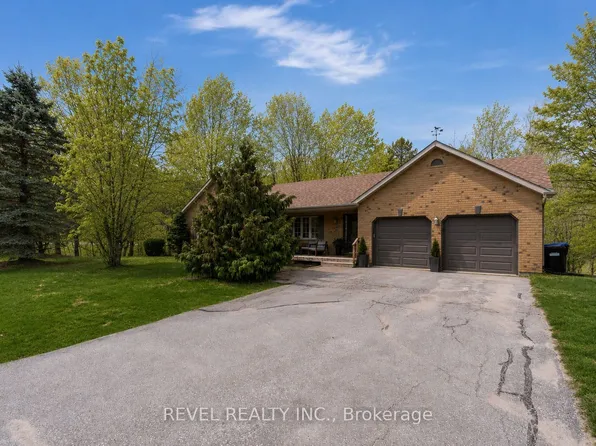32 Hickory Ln, Oro Medonte, ON L0K 1E0