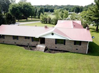 1270 Gnat Hill Rd, Manchester, TN 37355