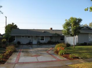 1107 E Cumberland Rd, Orange, CA 92865