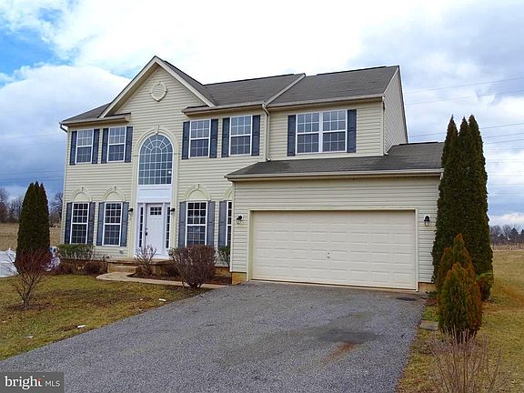 2nd image of 79 Cedarlyn Dr