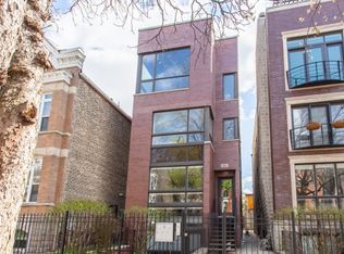 933 N Winchester Ave #1, Chicago, IL 60622