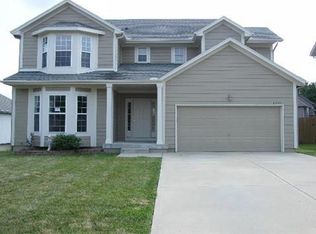 21733 W 121st Ter, Olathe, KS 66061