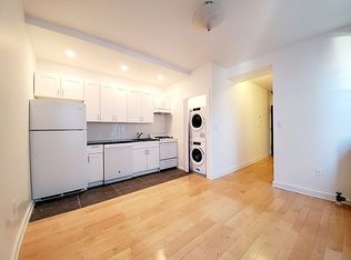 325 1st St #B2, Brooklyn, NY 11215