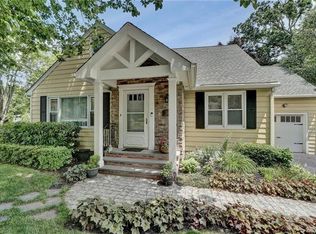 38 Tuthill Ave, Ellenville, NY 12428