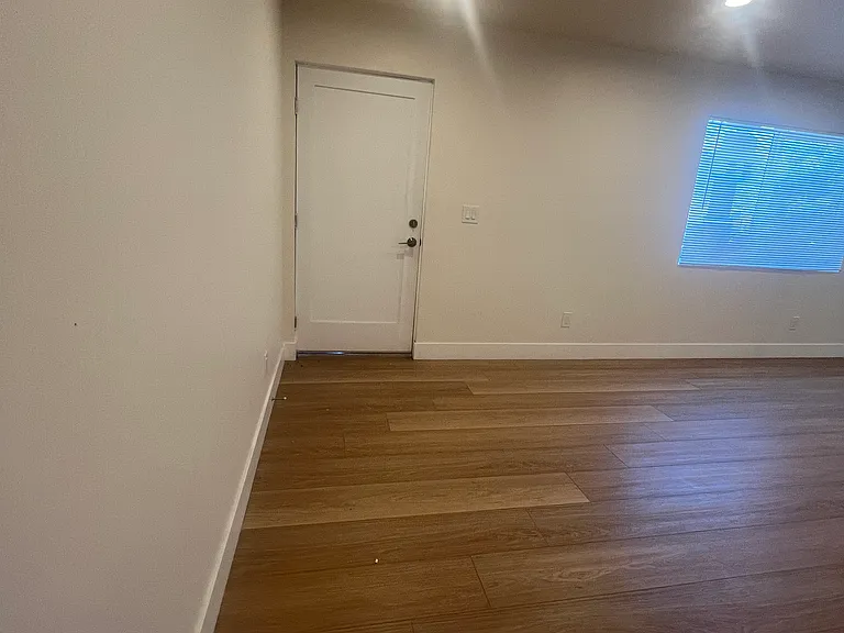 266 1/4 Witmer St — Photo 8