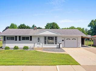 1501 State St, Algoma, WI 54201