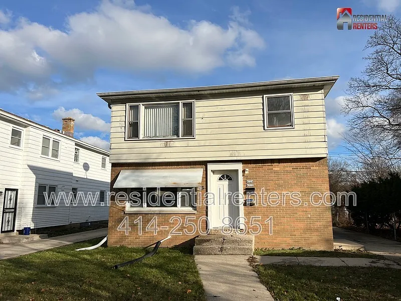 4724 N 49th St #53218 photo 1
