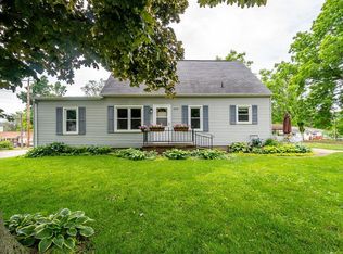 1000 E 2nd St, Anamosa, IA 52205