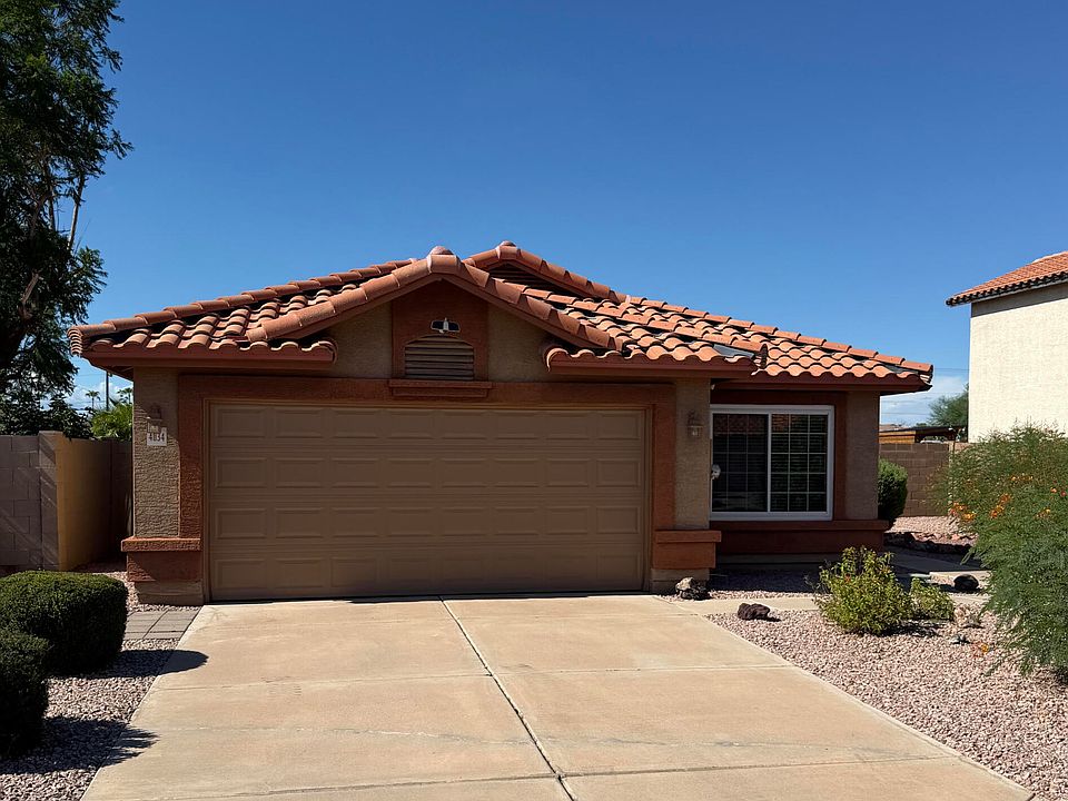 1st image of 4034 E ALDER Avenue