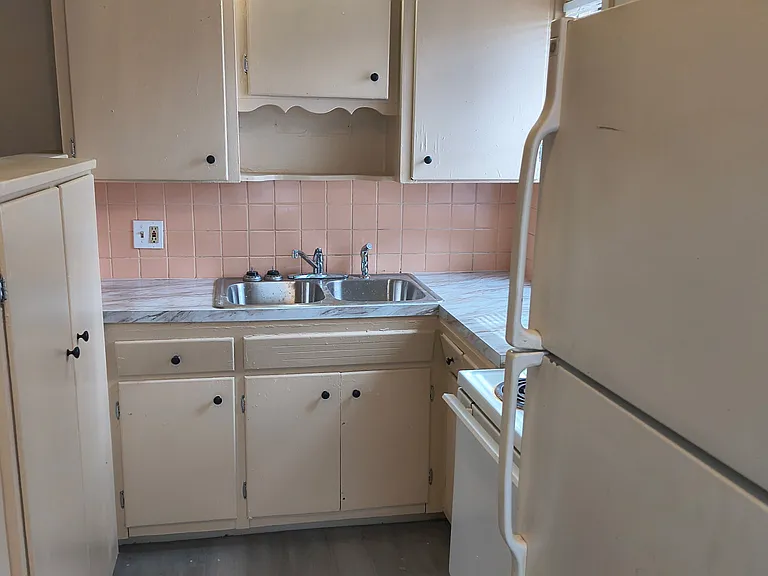 1835 18th Ave S #1835 — Photo 9